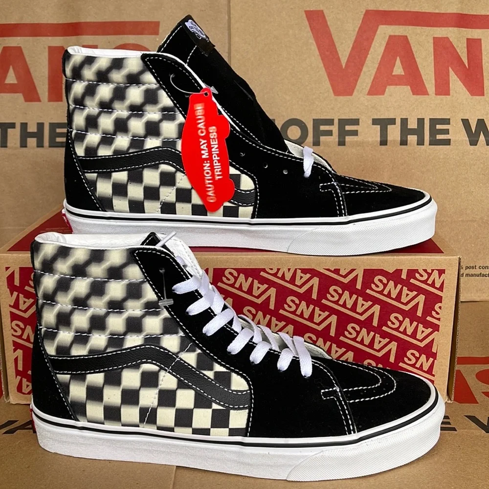 NWB Unisex Vans Sk8-Hi Black & White 